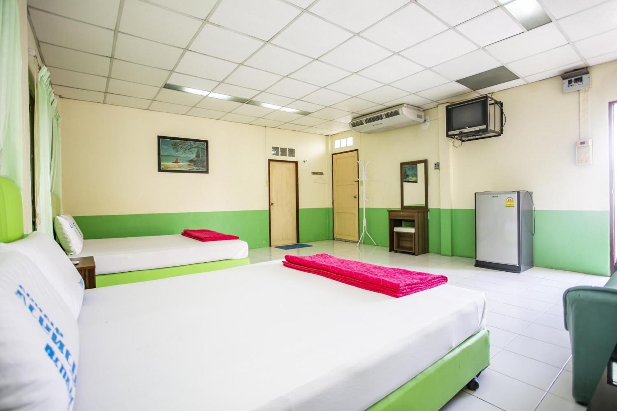 Bualuang Hotel Ang Thong Zewnętrze zdjęcie