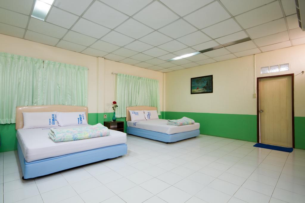 Bualuang Hotel Ang Thong Zewnętrze zdjęcie